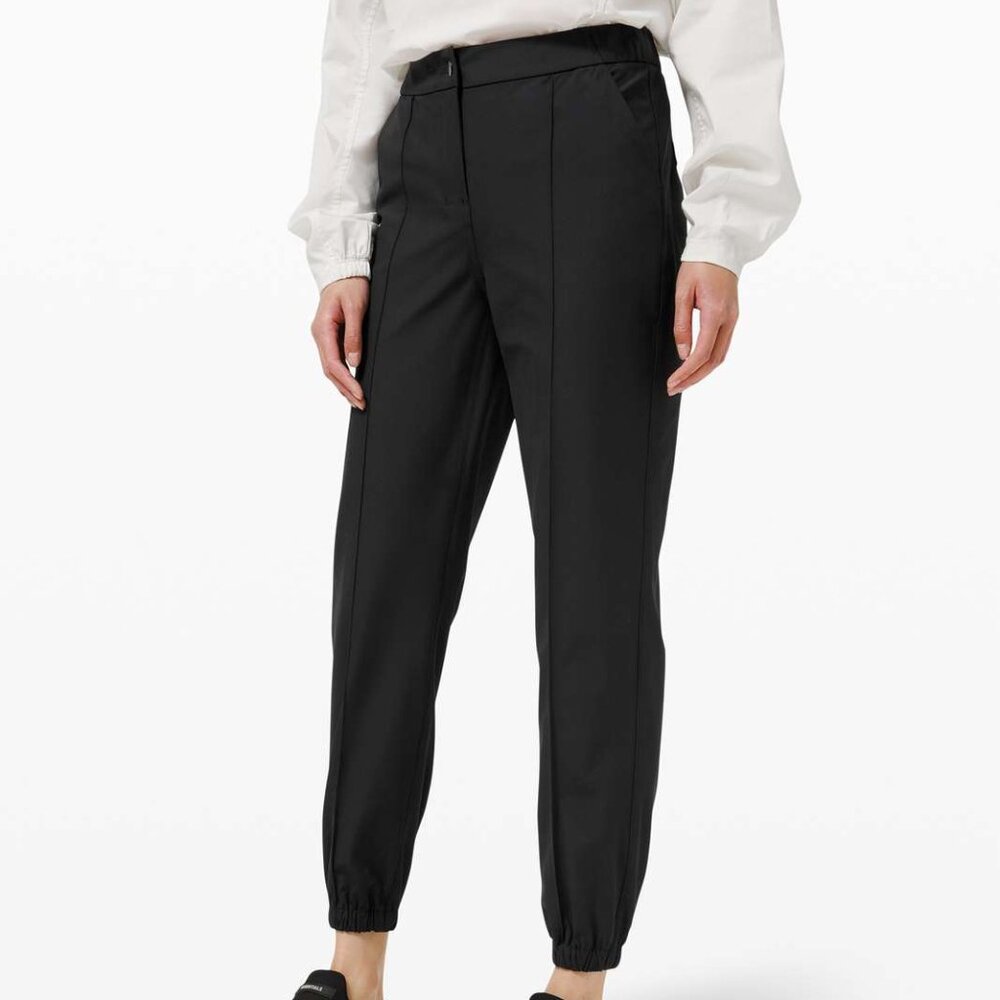 Lululemon Warpstreme High-rise Pleated Jogger Black women size 26